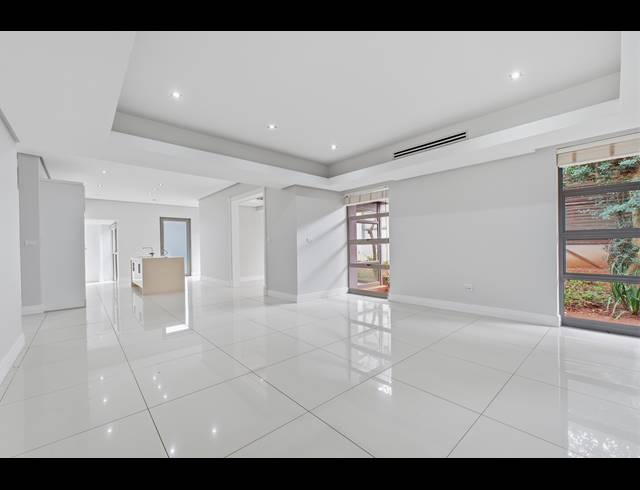 3 BEDROOM TOWNHOUSE FOR SALE IN ZIMBALI ESTATE